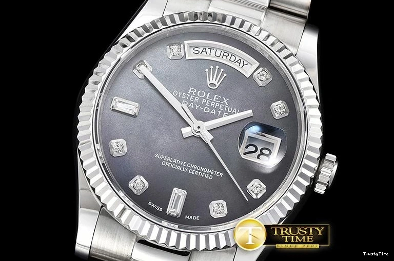 0326 RDD0214B – DayDate 36mm GoAnywhere 682